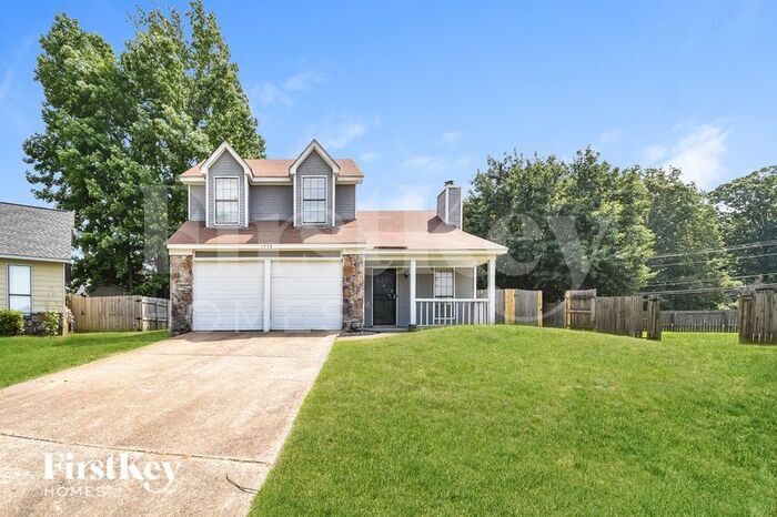 Foto principal - 3758 Rippling Creek Ln