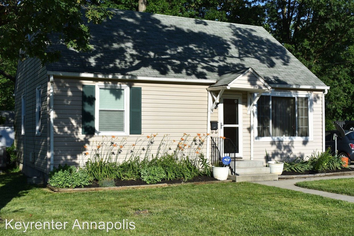 Primary Photo - 4 br, 1 bath House - 605 Oakwood Road