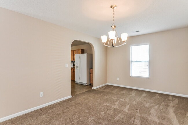 Building Photo - 205 Brookhaven Dr