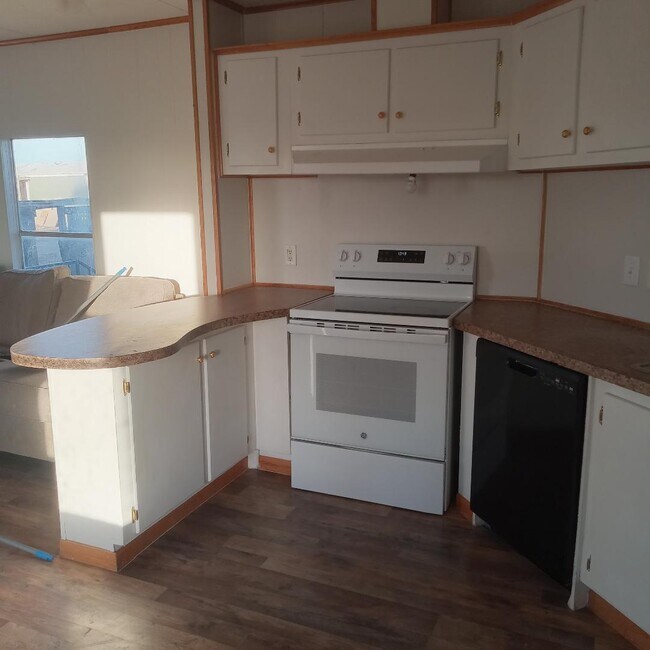 Foto del edificio - 5104 County Road 1200