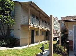 Foto principal - 632 E 24th St