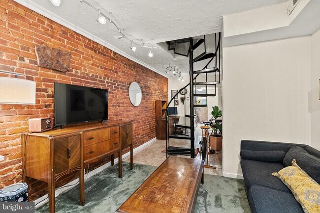 Foto del edificio - 1537 Marion St NW