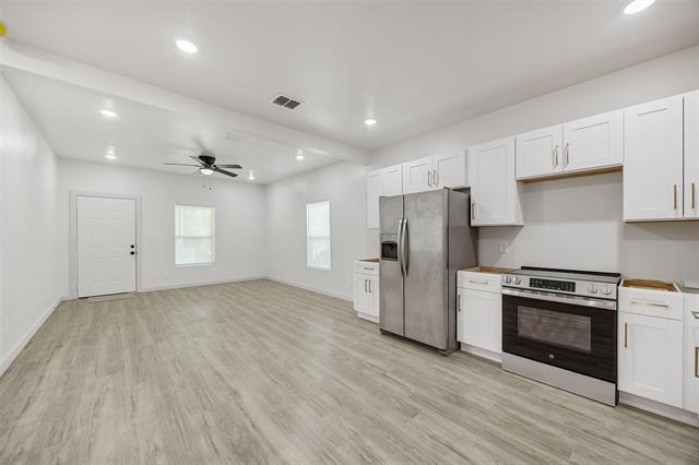 Foto del edificio - 3018 Crossman Ave