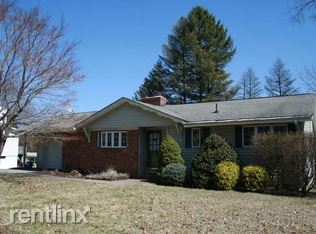 Primary Photo - 21 Auche Dr