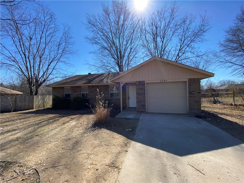 Foto principal - 2304 W Spruce St