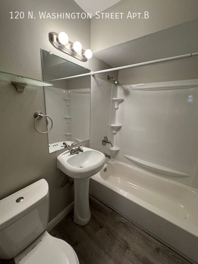 Foto del edificio - Updated 2 bedroom in the Heart of Delaware