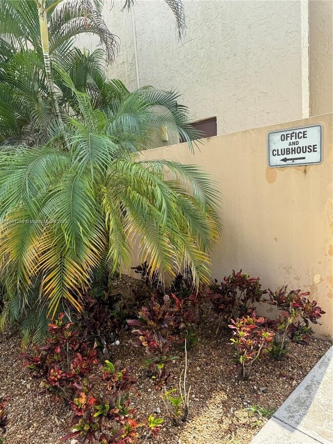 Building Photo - 8415 SW 107th Ave