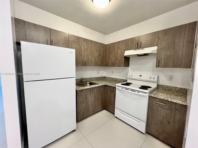 Foto del edificio - 440 E 27th St
