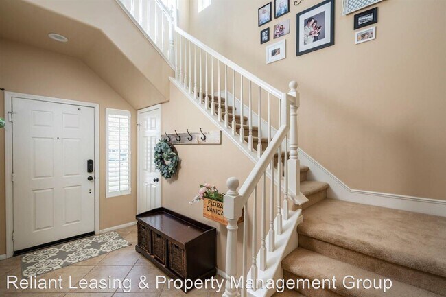 Foto del edificio - 4 br, 2.5 bath House - 28215 Lorita Lane