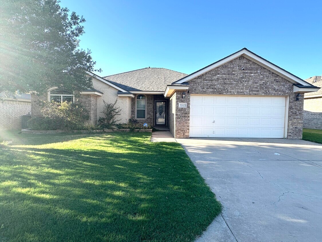 Foto principal - 5513 104th St