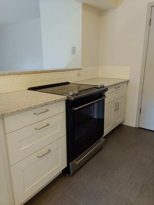 Foto del edificio - BEAUTIFUL 2 Bed 2 Bath Condo in Aspen Grove North Boulder