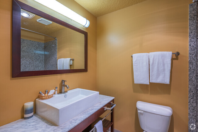 Model Studio - 380SF - Bathroom - University Village