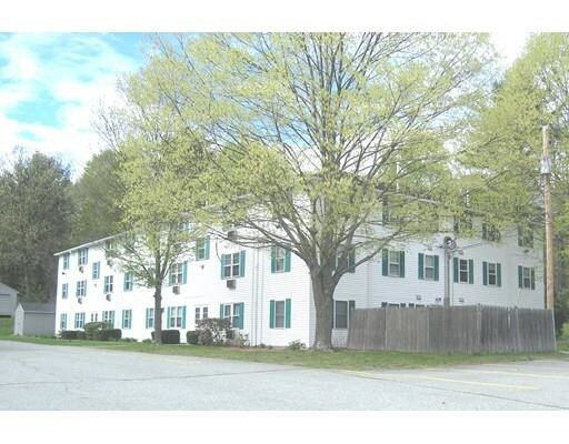 Foto principal - 7 Bayberry Rd