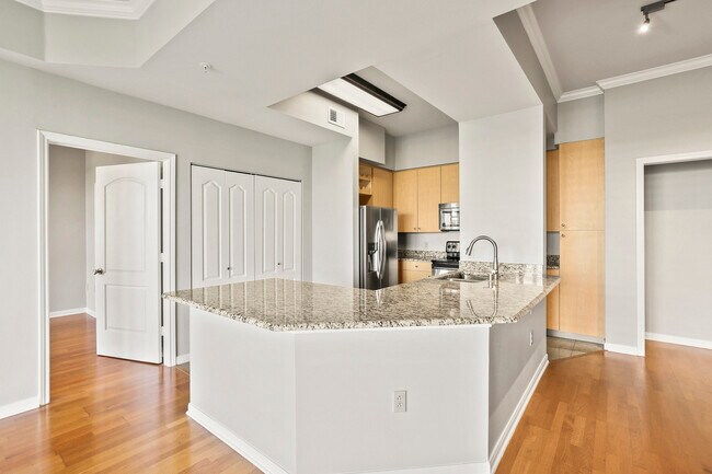 Foto del edificio - 3225 Turtle Creek Blvd