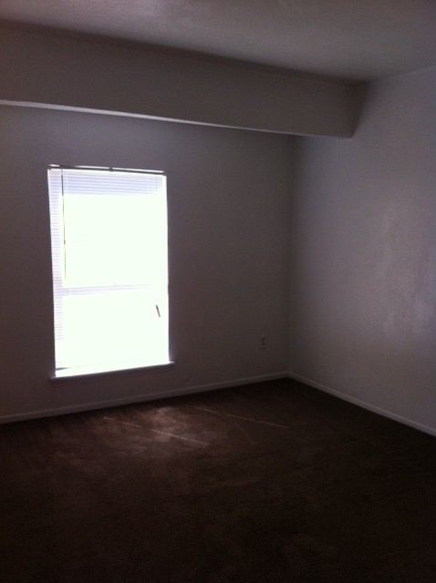 Building Photo - 1223 Westridge Ave