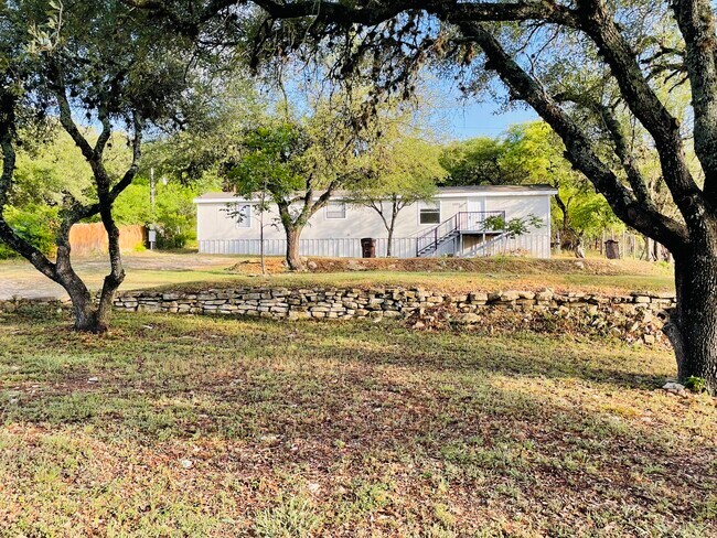 Foto del edificio - 1009 Pine Eagle Ln