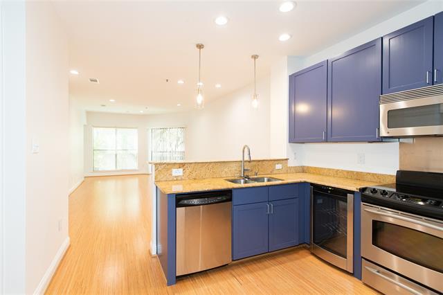 Foto del edificio - 4122 Avondale Ave