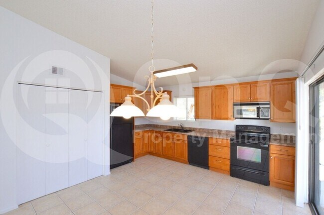 Foto del edificio - 155 N 96th Way