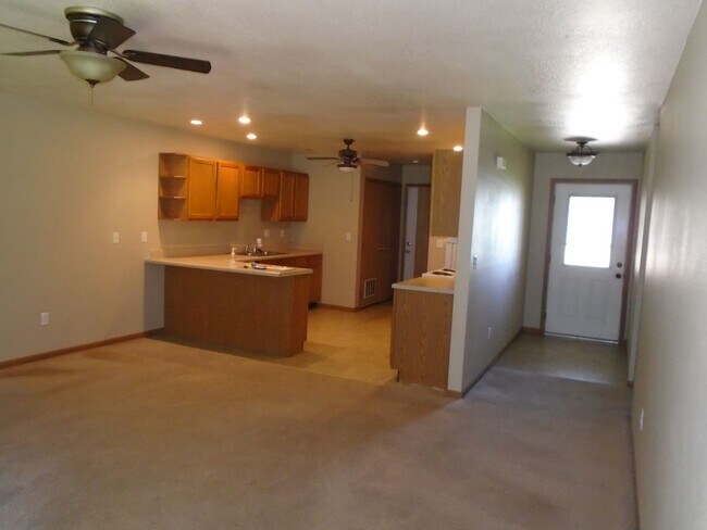 Foto del edificio - 22605 Hollow Oak Ln