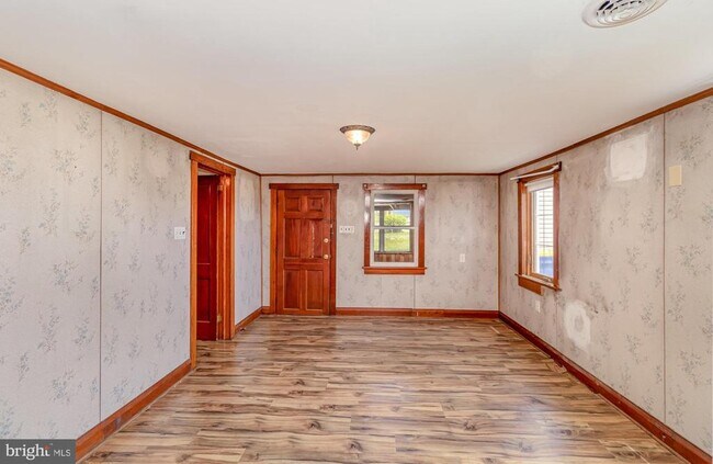Building Photo - 7064 Pigeon Hill Rd