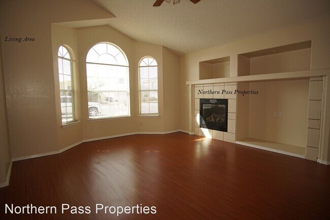 Building Photo - 3 br, 2 bath House - 12429 Tierra Arroyo