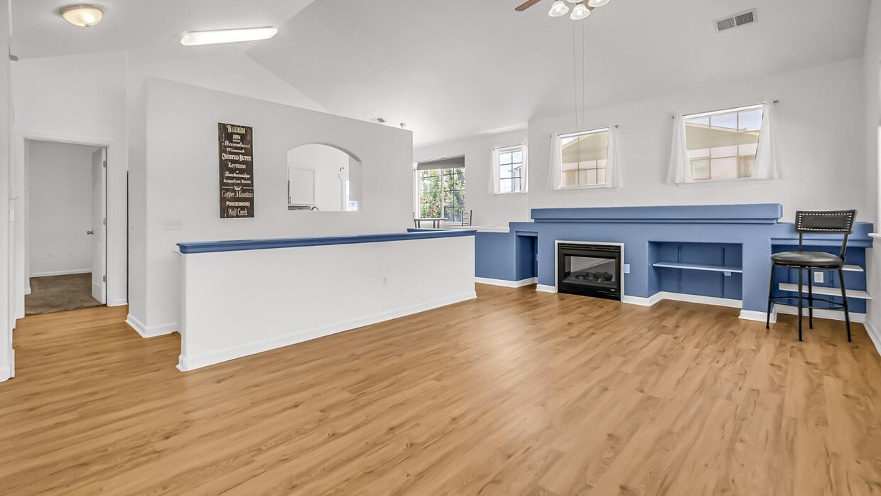 Building Photo - 2456 Thunder Mountain Drive