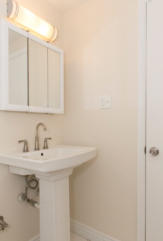 1338 Franklin St Unit 104, Denver, CO 80218 Room for Rent in Denver