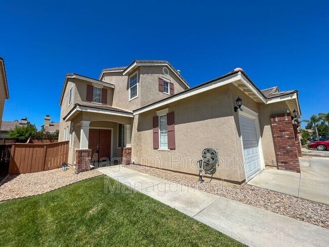 Foto del edificio - 26641 Peachwood Dr