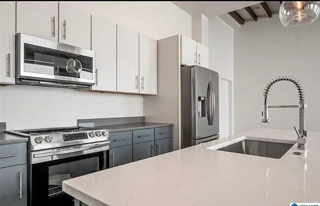 Foto del edificio - 1801 2nd Ave N