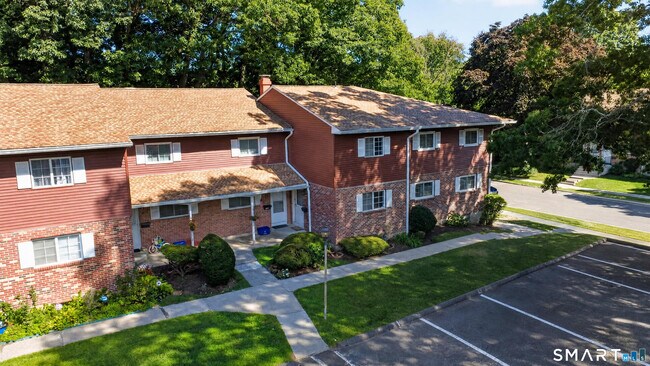 Foto del edificio - 236 Edgemoor Rd