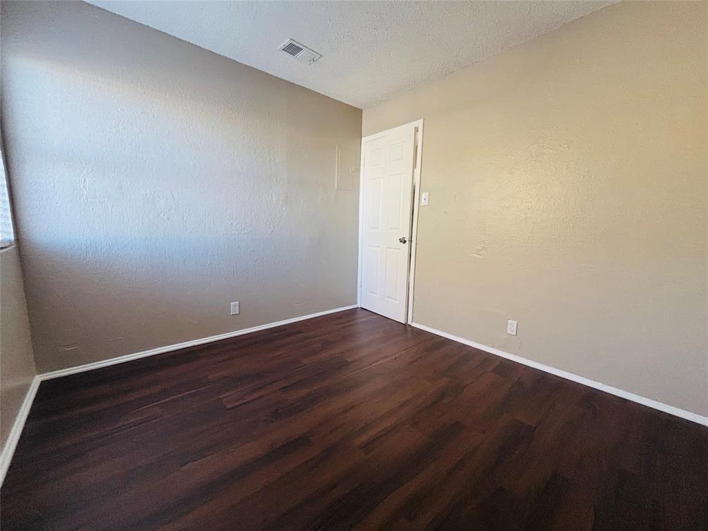 Foto del edificio - 503 Hardin Ct