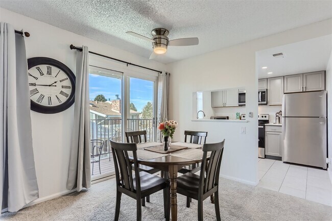 Foto del edificio - 401 S Kalispell Way