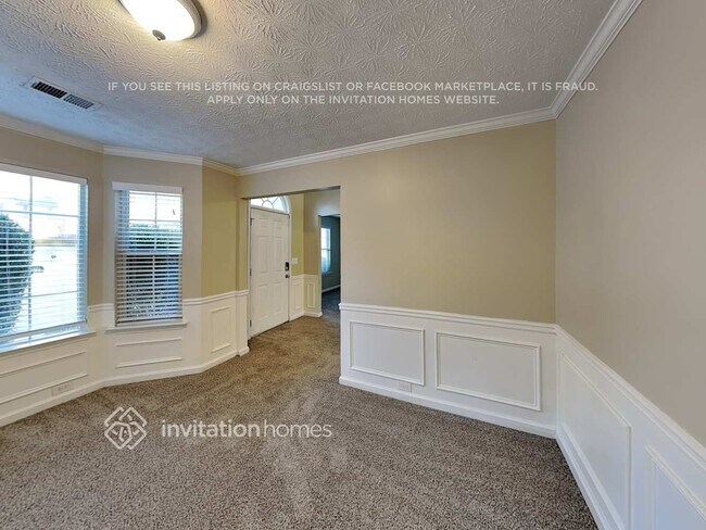 Building Photo - 3262 Ashgrove Ln SW