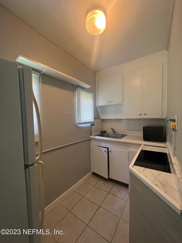 Building Photo - 468 Milwaukee Ave