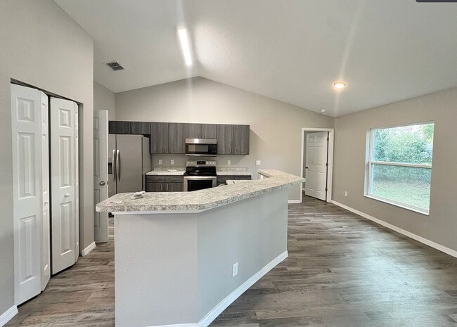 Foto del edificio - 5384 NW 60th Terrace