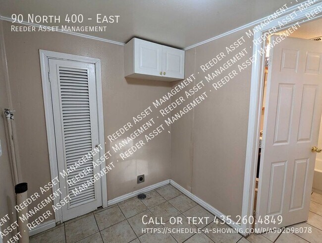 Building Photo - Quaint 1 Bedroom 1 Bathroom Apartment Belo...