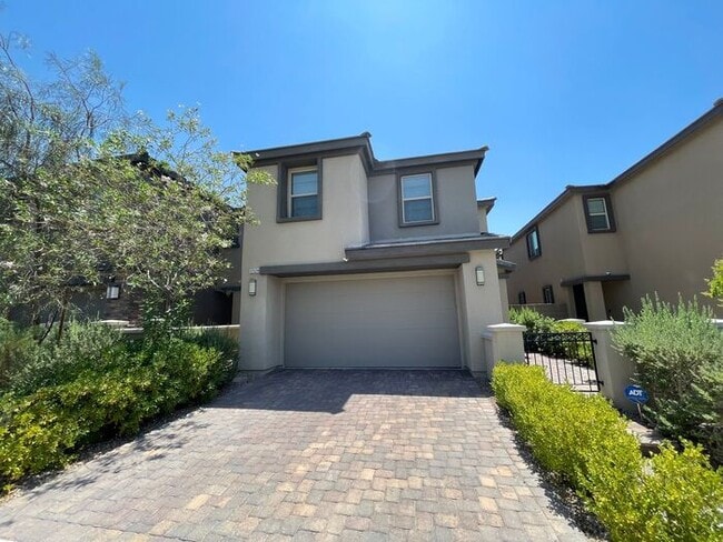 Foto del edificio - Carry Over Showing: This property has been...
