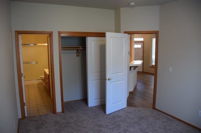 Foto del edificio - 2103 NE 81st Ave