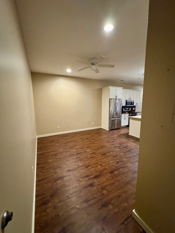 Foto del edificio - 411 N McEwan St