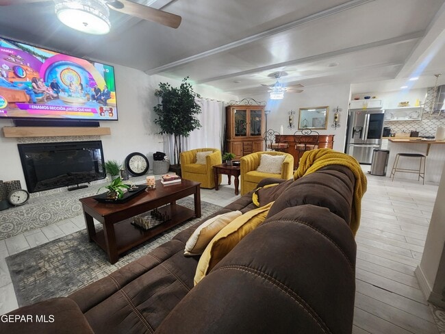 Foto del edificio - 9008 Turrentine Dr
