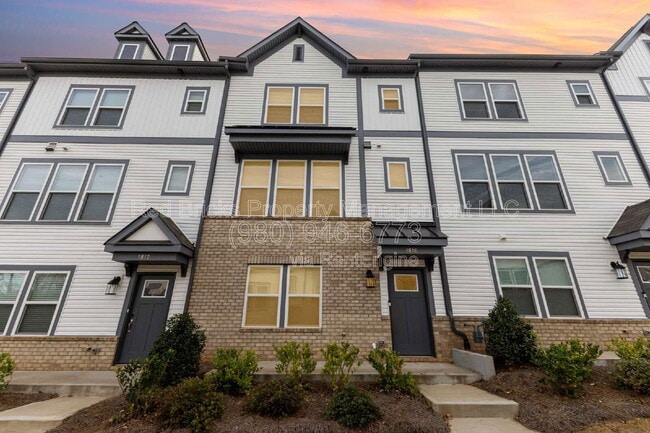 Photo - 1816 Blanche St Townhome