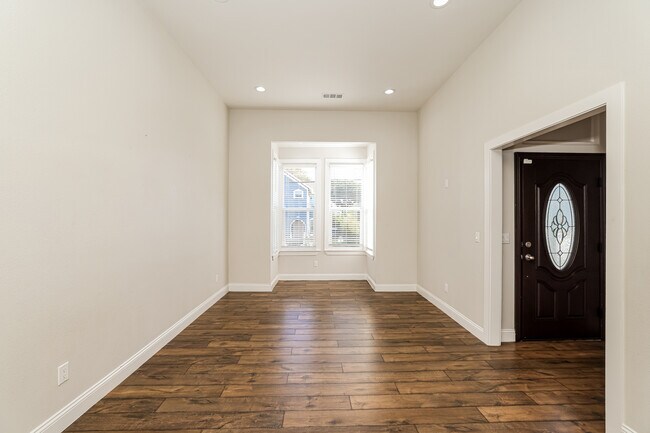 Foto del edificio - 875 Wood St