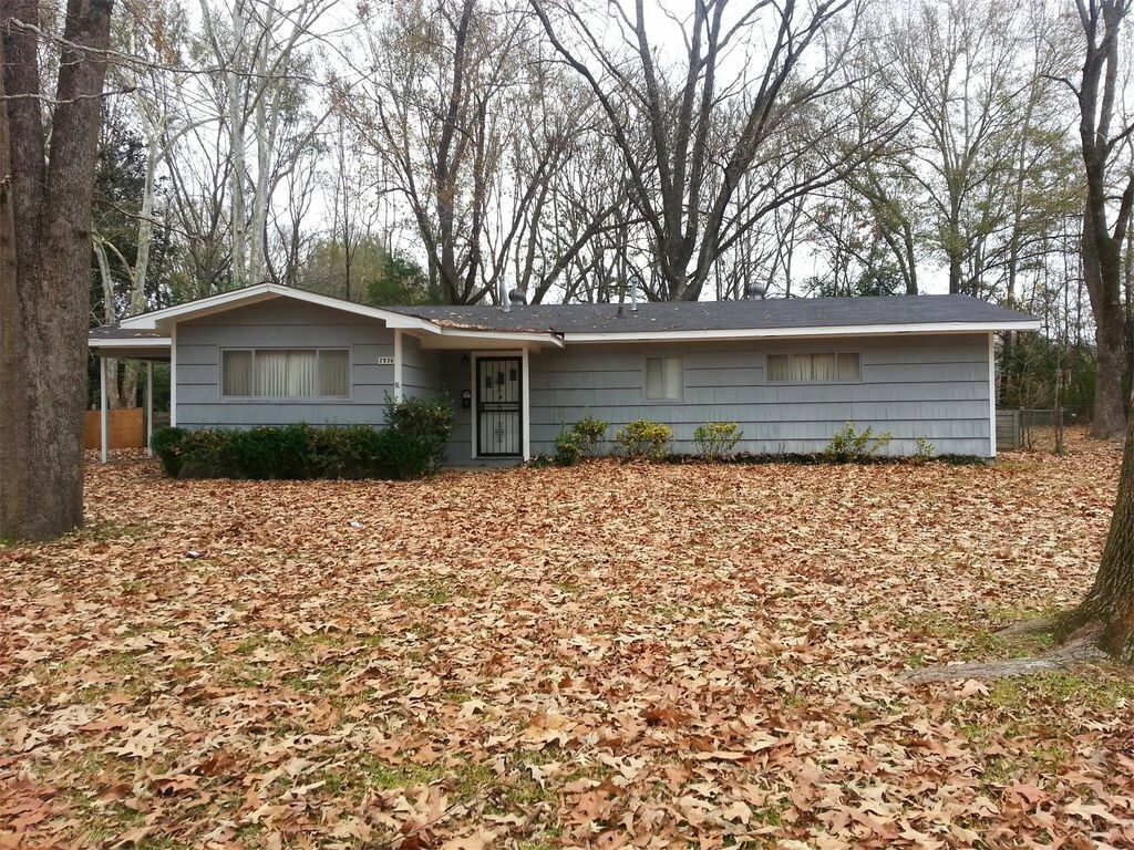 Foto principal - 2936 Lakewood Dr