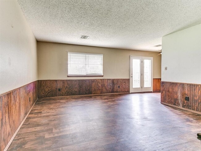 Foto del edificio - 1303 Homeland Ave