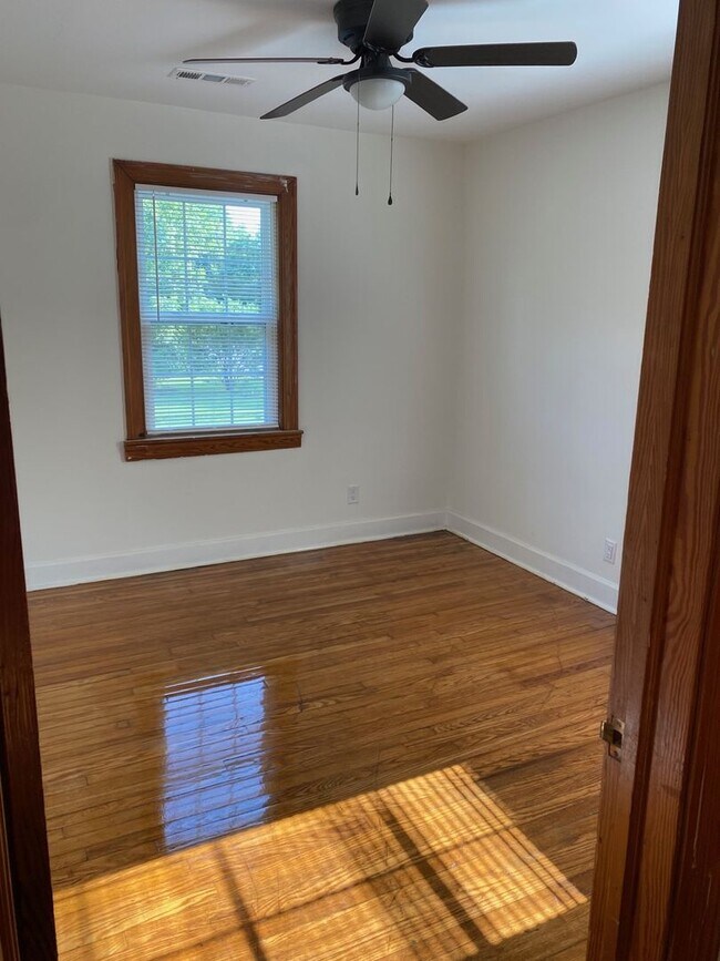 Foto del edificio - 903 E Lytle St