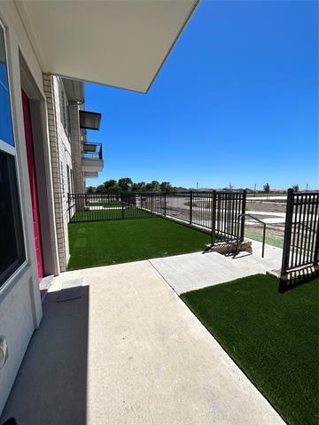 Foto del edificio - 11233 American Elm Wy