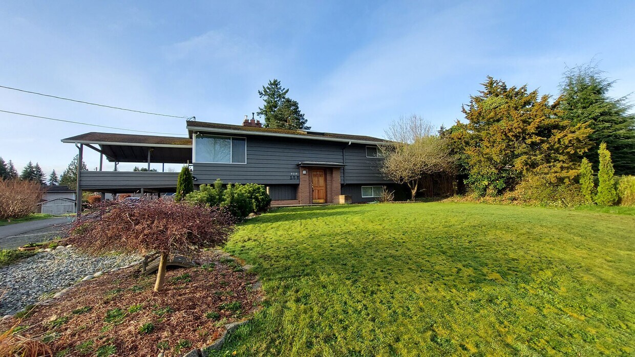 Foto principal - 9518 N Davies Rd