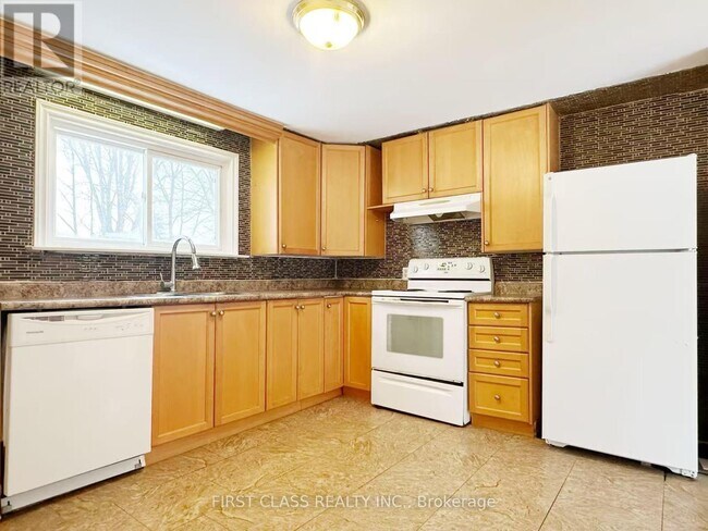 Photo du bâtiment - 1 Lakeside Crescent