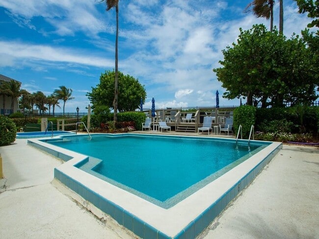 Photo - Spindrift Condos