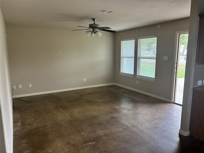 Foto del edificio - 11817 13th St